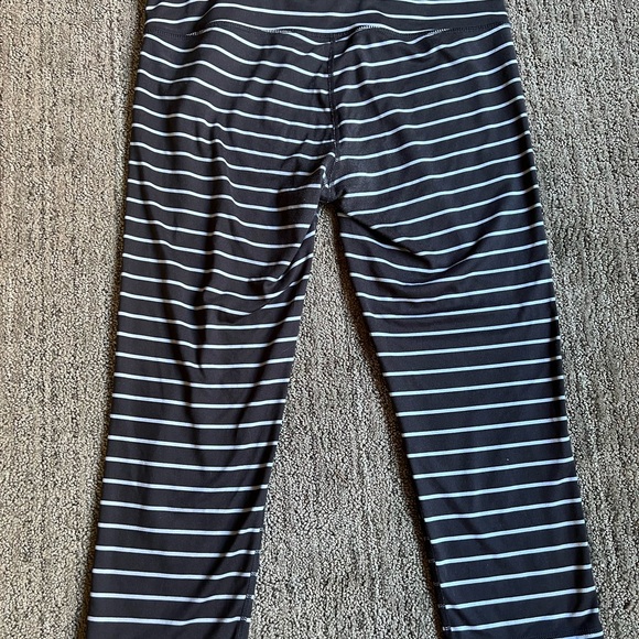 Athleta Charcoal and White Striped Leggings - Picture 2 of 2